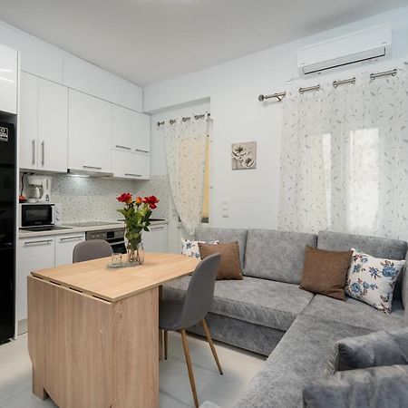 Comfy Apt Next To Metro 아테네 외부 사진